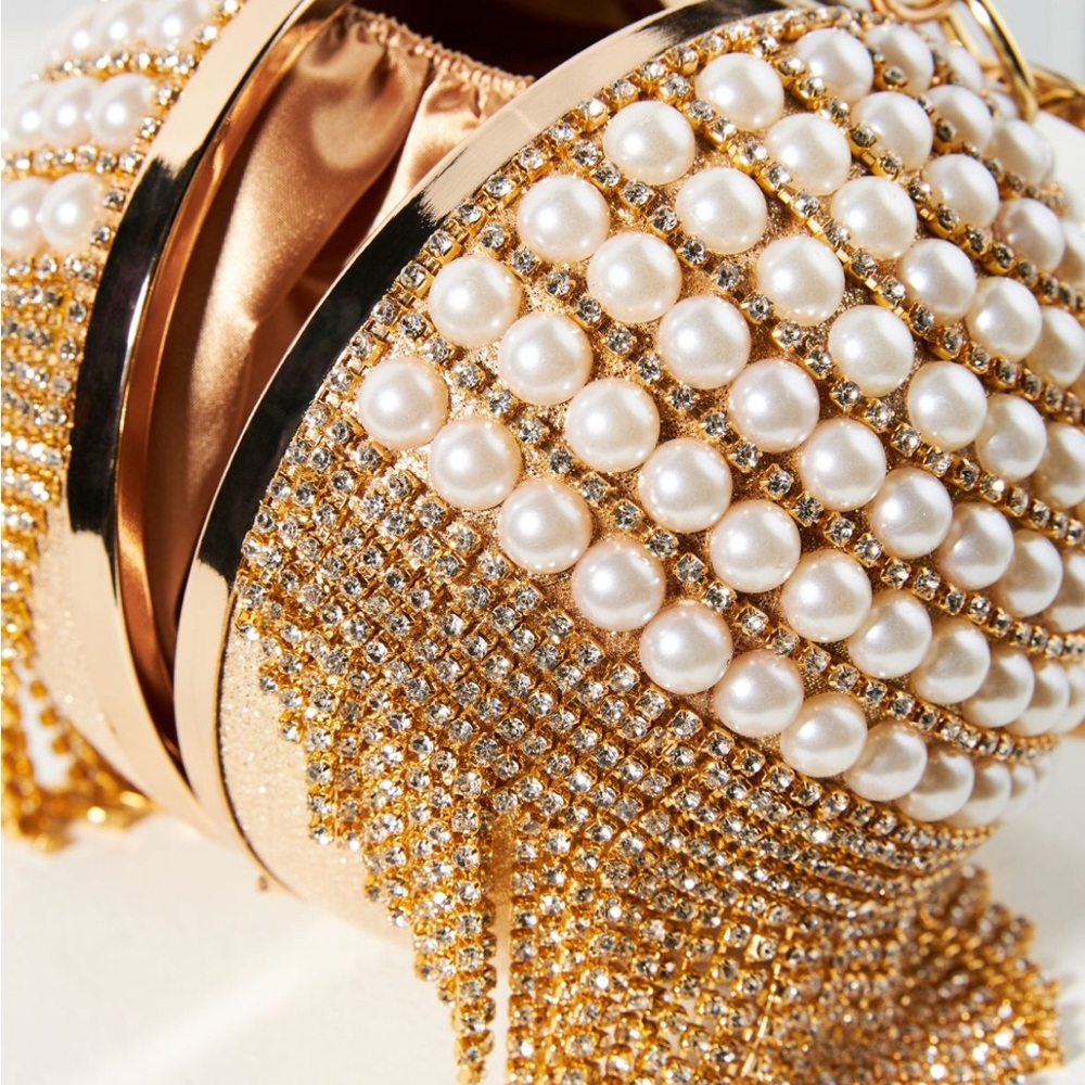 Avita Pearly Clutch - Picture 4 of 4